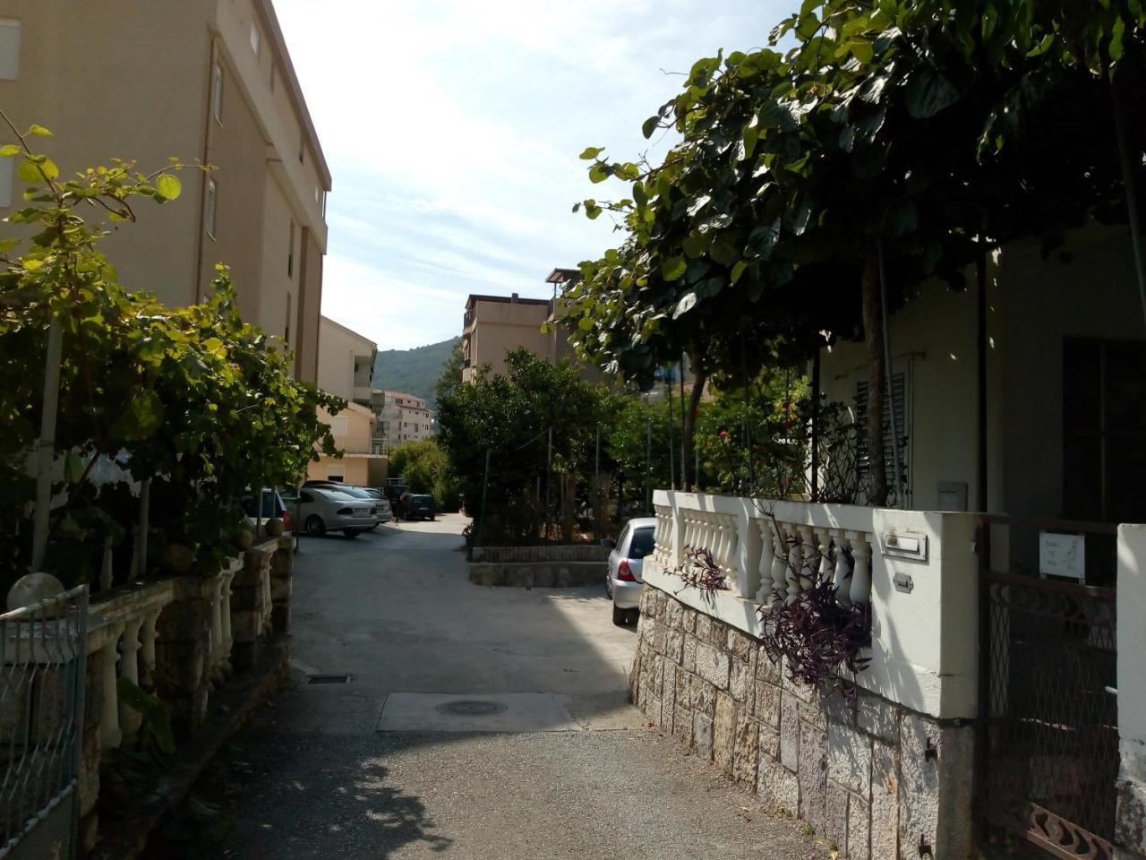 Apartman Lora Budva Eksteriør billede